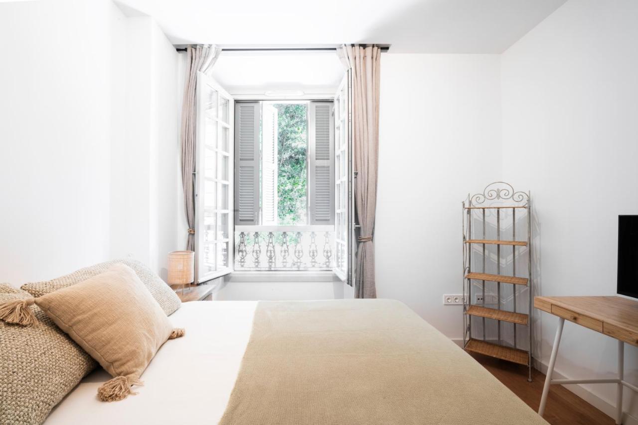 Apartamento De Lujo En Plaza Del Teatro Lejlighed Málaga Eksteriør billede